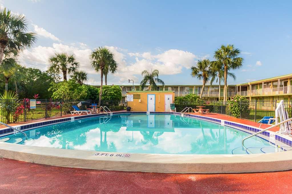 Red Roof Inn Vero Beach - I-95 Facilități foto